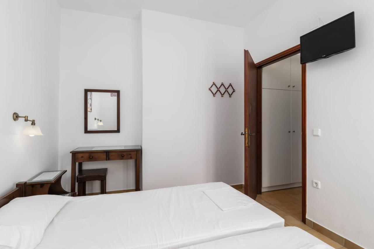 Tilemachos Rooms & Studios Adámas Eksteriør bilde